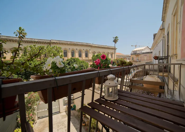 Daire Nuvole Barocche *